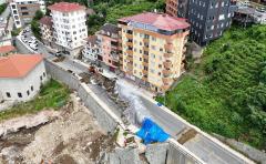 Rize’de çöken yolla ilgili tahliye edilen bina sakinleri ''Biz uyarmıştık'' dedi